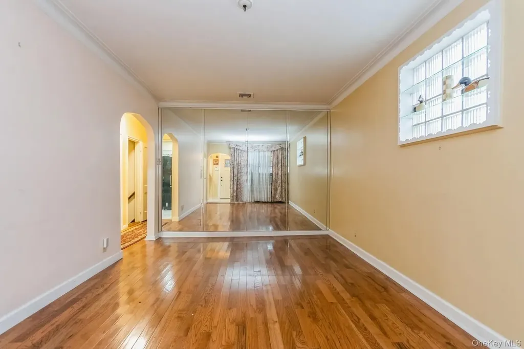 4121 Grace Avenue Bronx NY 10466