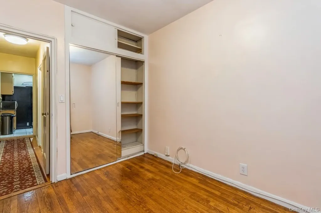4121 Grace Avenue Bronx NY 10466