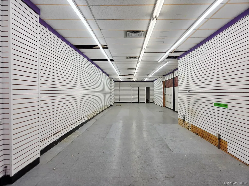 724 Broadway Brooklyn NY 11206