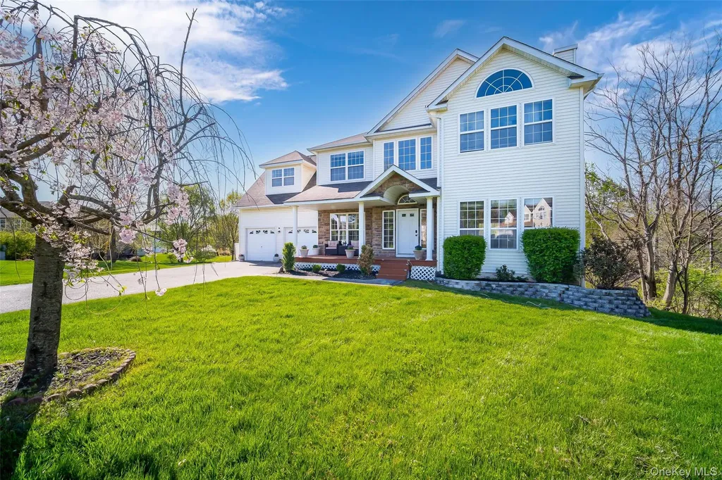 21 Alder Way Wappingers Falls NY 12590