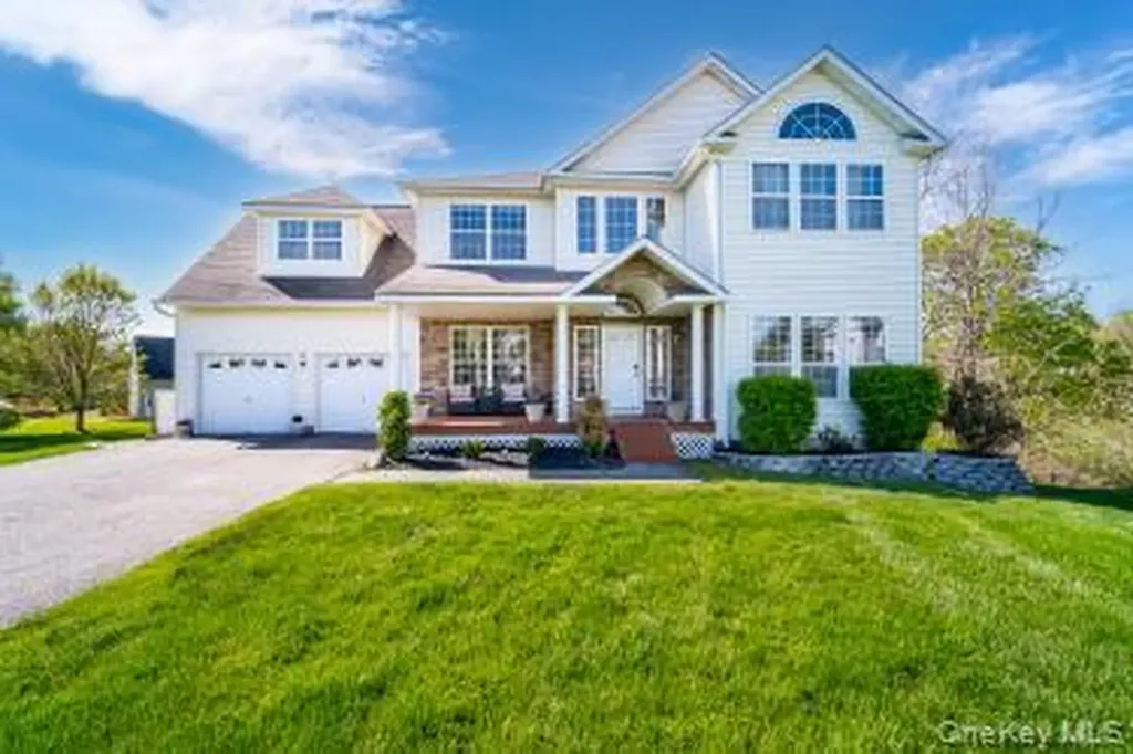 21 Alder Way Wappingers Falls NY 12590