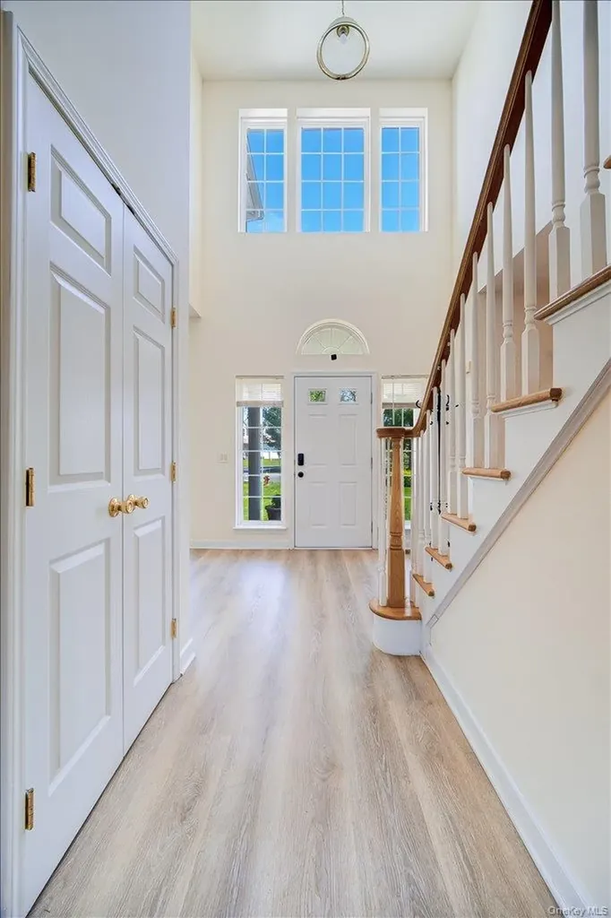21 Alder Way Wappingers Falls NY 12590