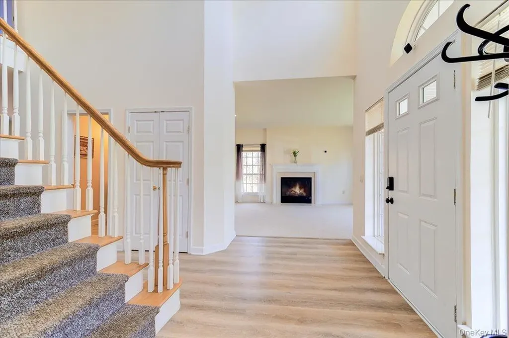 21 Alder Way Wappingers Falls NY 12590
