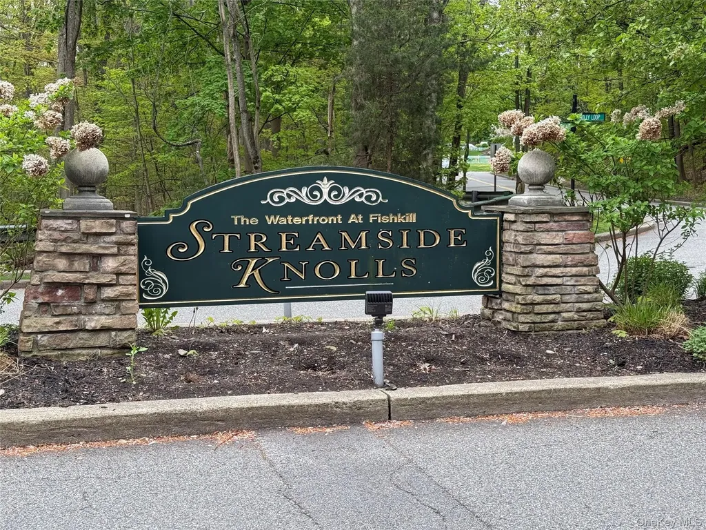 21 Alder Way Wappingers Falls NY 12590