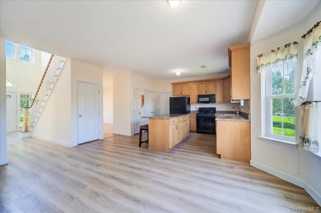 21 Alder Way Wappingers Falls NY 12590