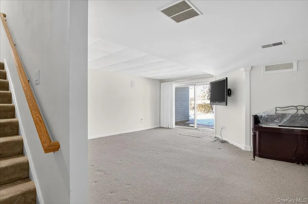 3 South Collins Terrace Call Listing Agent NY 12866
