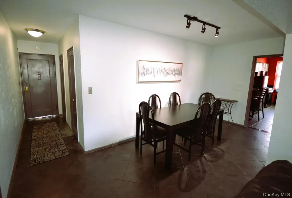 247 Parkview Avenue Bronxville NY 10708