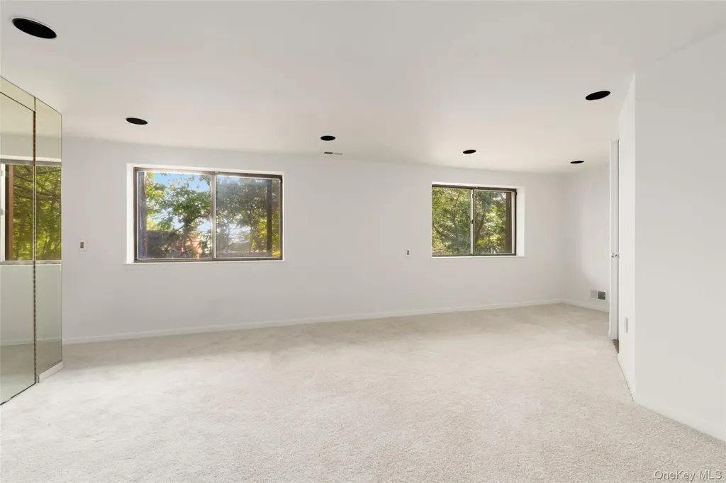 214 Cedar Avenue Hewlett Bay Park NY 11557