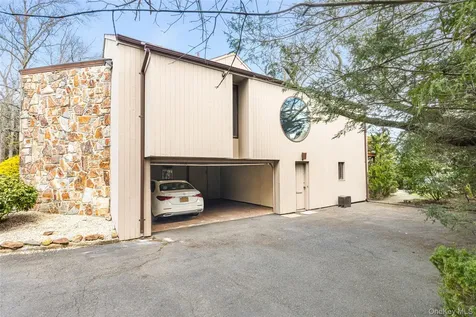 214 Cedar Avenue Hewlett Bay Park NY 11557