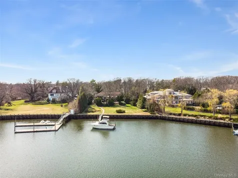 214 Cedar Avenue Hewlett Bay Park NY 11557