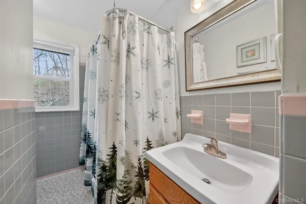 5 Bedford Lane Thiells NY 10984