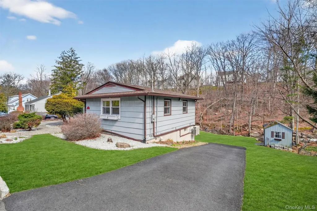 5 Bedford Lane Thiells NY 10984