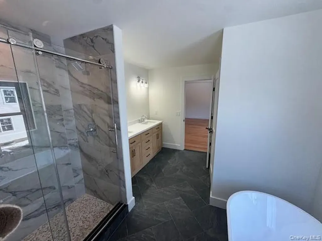 Lot #9 Colonels Path Manorville NY 11949