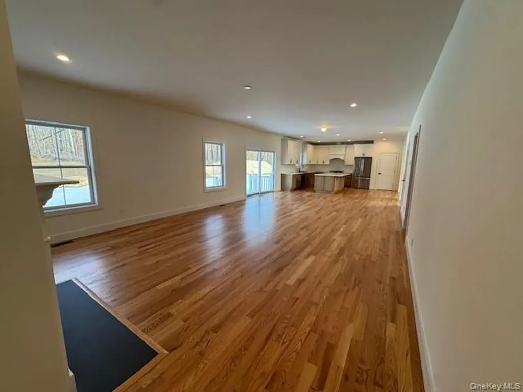 Lot #9 Colonels Path Manorville NY 11949