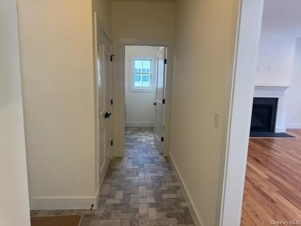Lot #9 Colonels Path Manorville NY 11949