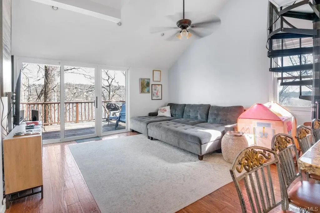 24 Clarkson Road Carmel NY 10512