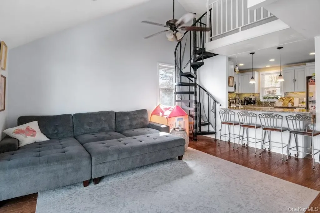 24 Clarkson Road Carmel NY 10512