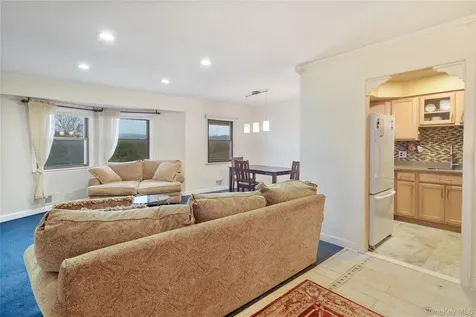 18L Hastings Court Yorktown Heights NY 10598