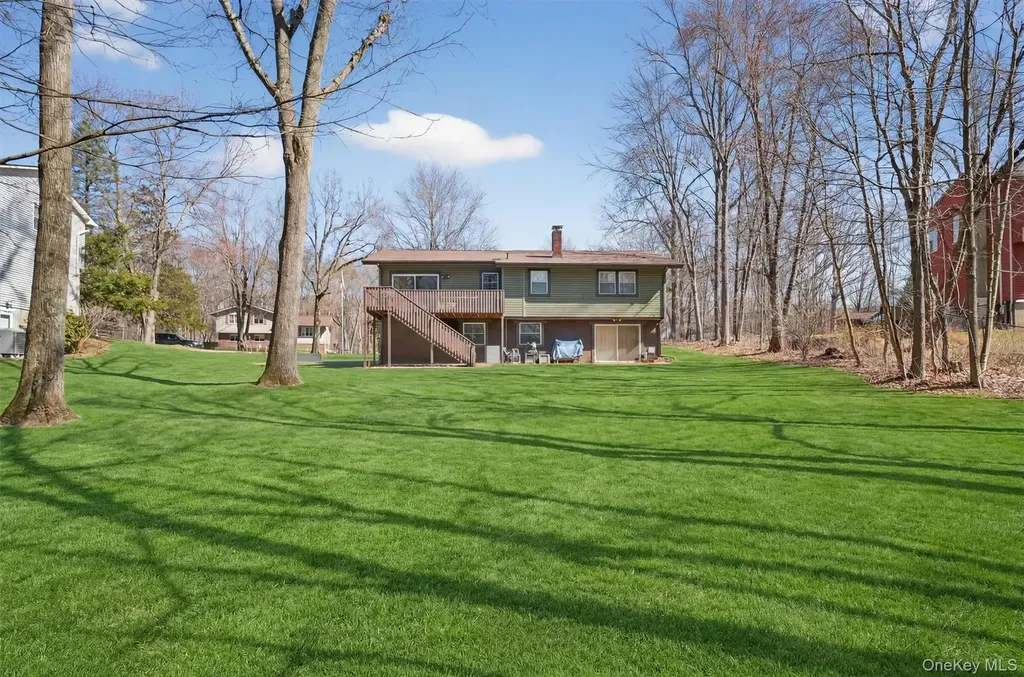 32 Sachson Place Wappingers Falls NY 12590