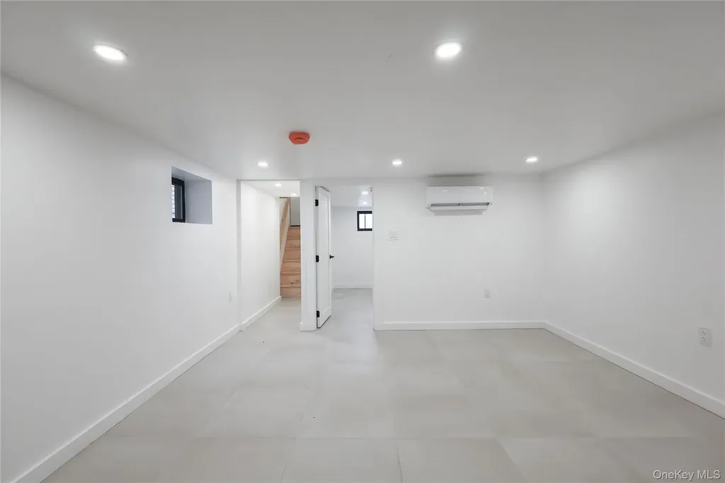 234 E 42nd Street Brooklyn NY 11203