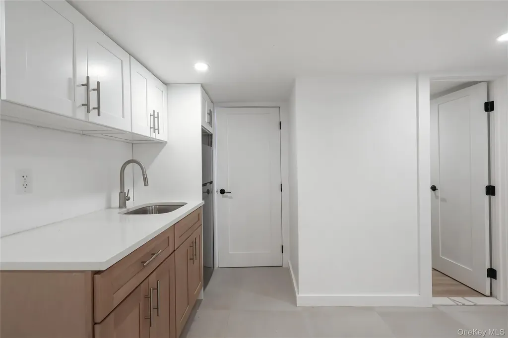 234 E 42nd Street Brooklyn NY 11203