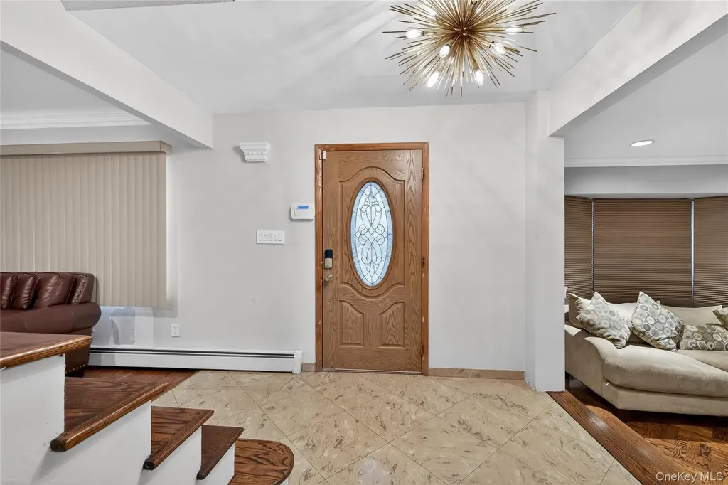 11 Dorchester Drive Coram NY 11727