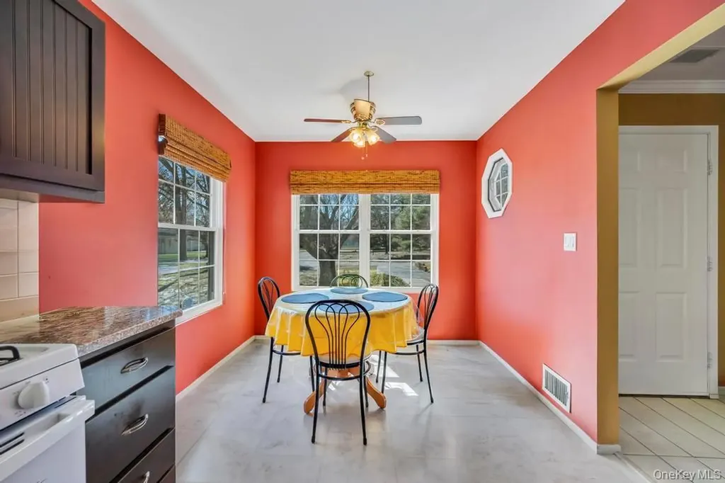 13 Mallard Path Coram NY 11727