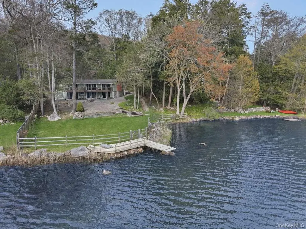 58 Twin Lakes Road South Salem NY 10590