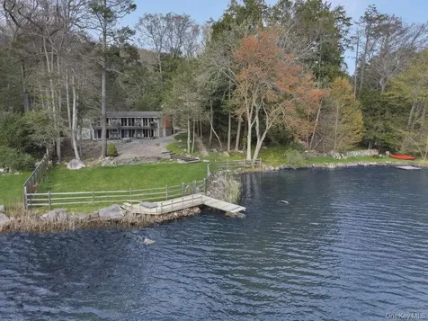 58 Twin Lakes Road South Salem NY 10590