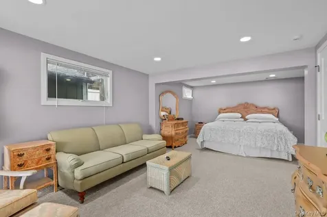 58 Twin Lakes Road South Salem NY 10590