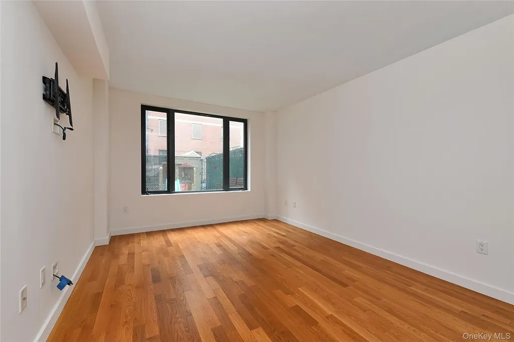 10620 70th Avenue Forest Hills NY 11375