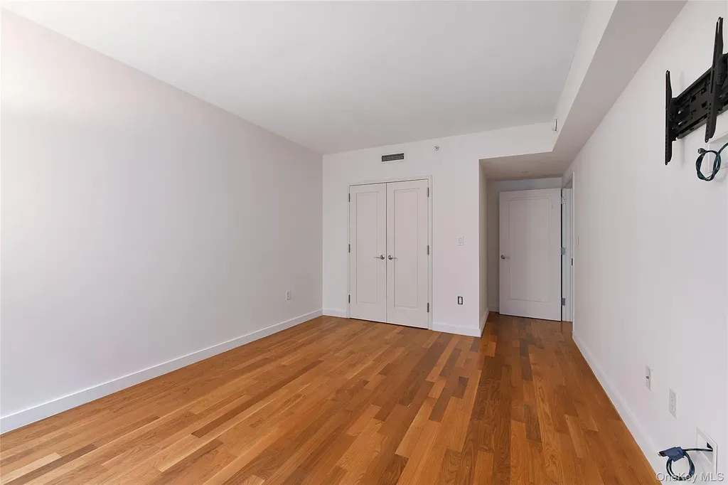 10620 70th Avenue Forest Hills NY 11375