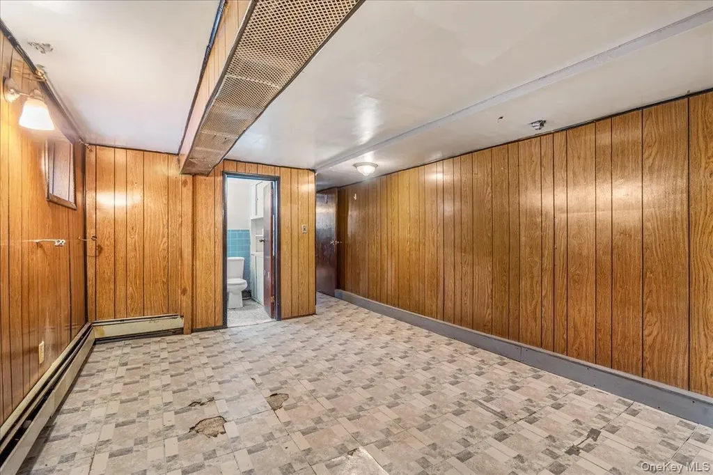 540 E 52nd Street Brooklyn NY 11203