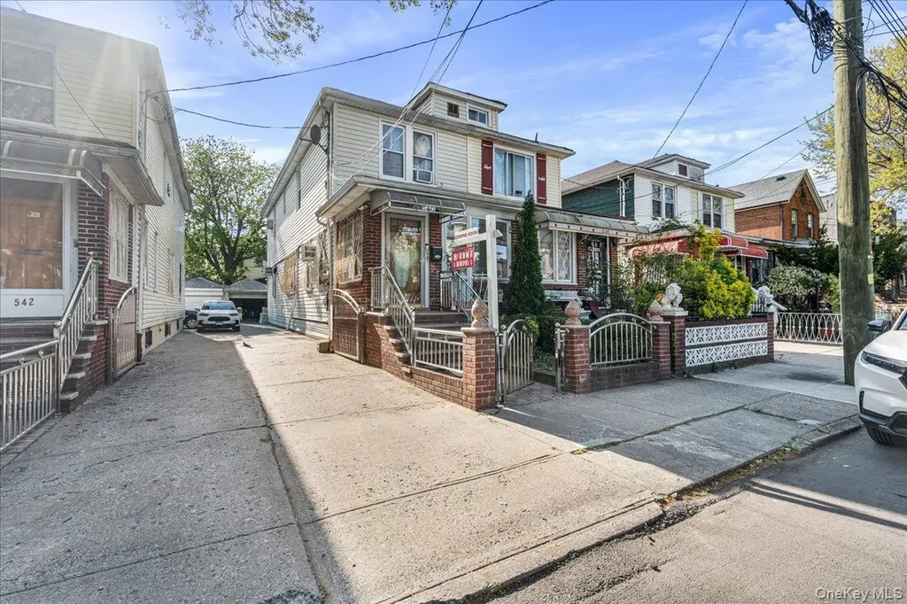 540 E 52nd Street Brooklyn NY 11203