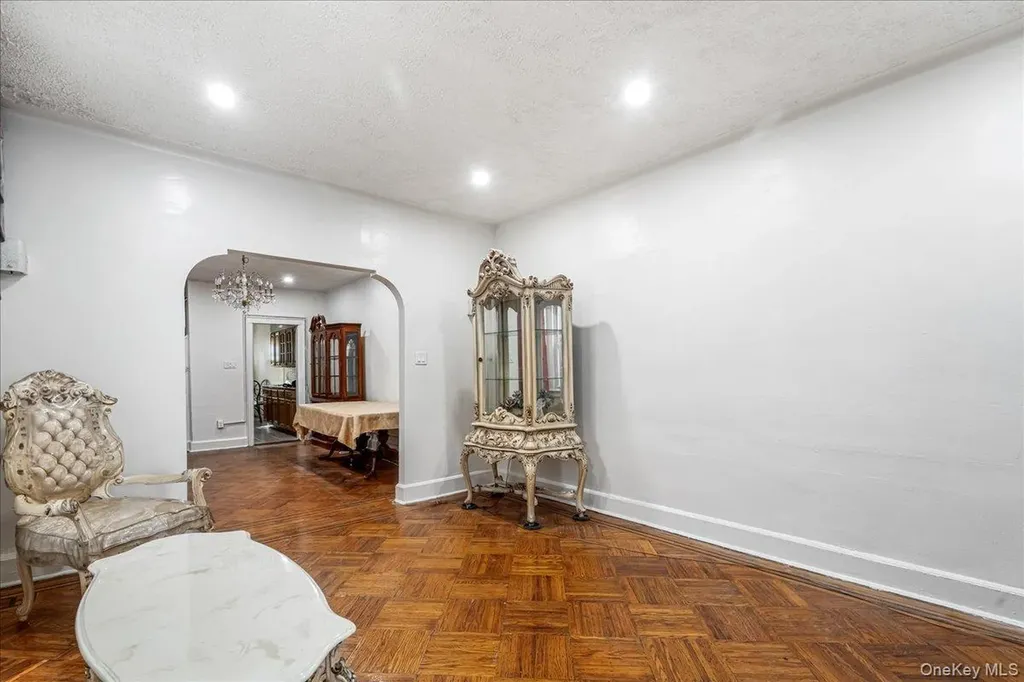 540 E 52nd Street Brooklyn NY 11203