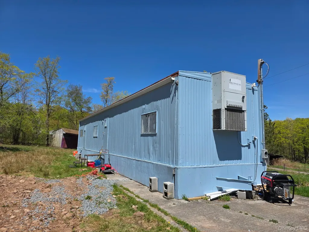 353 Henderson Road Fremont Center NY 12736