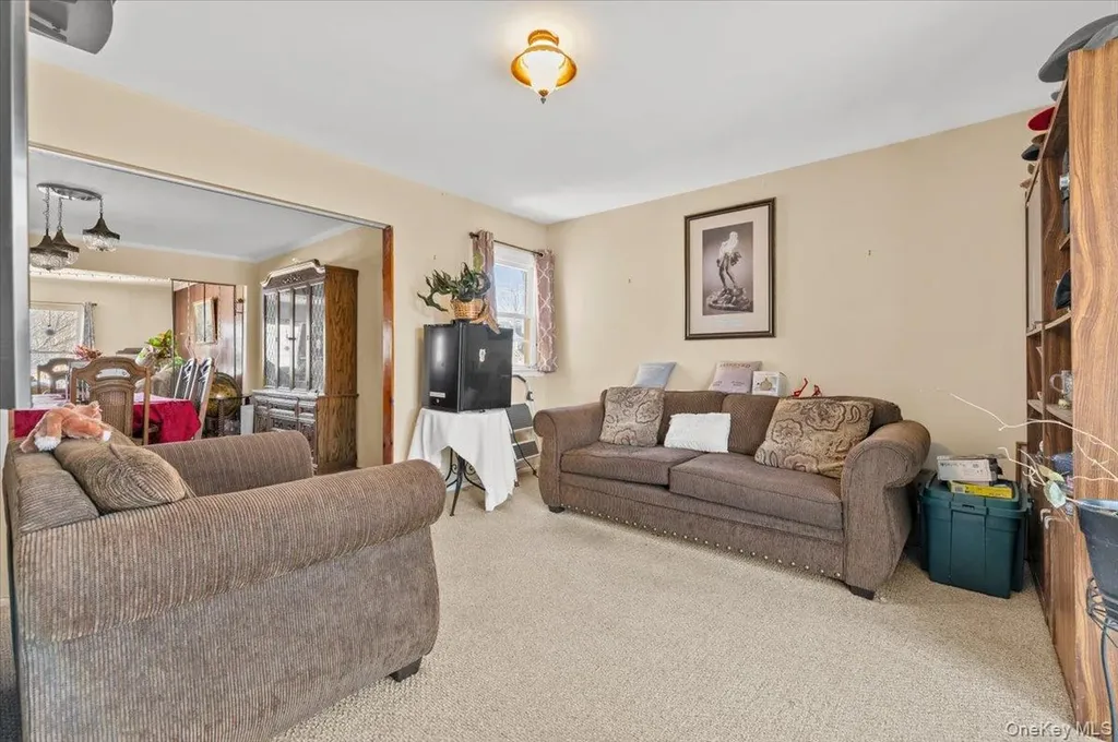 55 Harriet Avenue Hempstead NY 11550