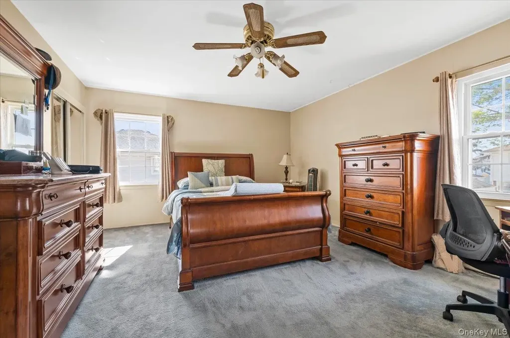 55 Harriet Avenue Hempstead NY 11550