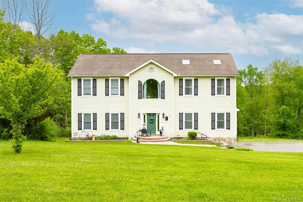 12 Broadview Lane Red Hook NY 12571