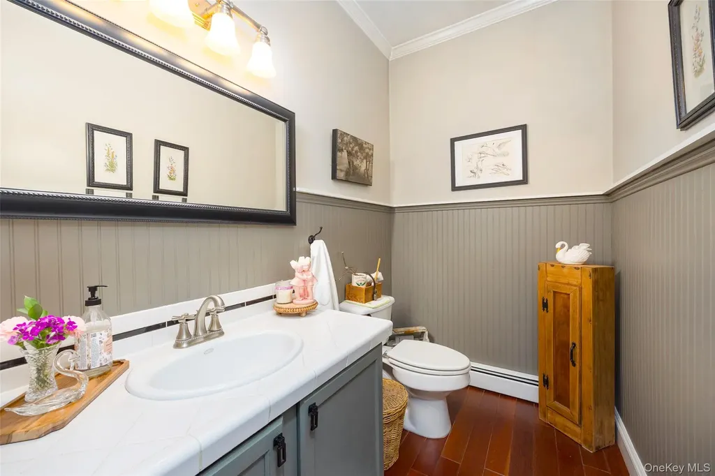 12 Broadview Lane Red Hook NY 12571