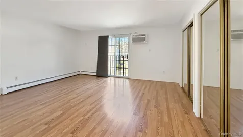 4 Forge Gate Drive Cold Spring NY 10516