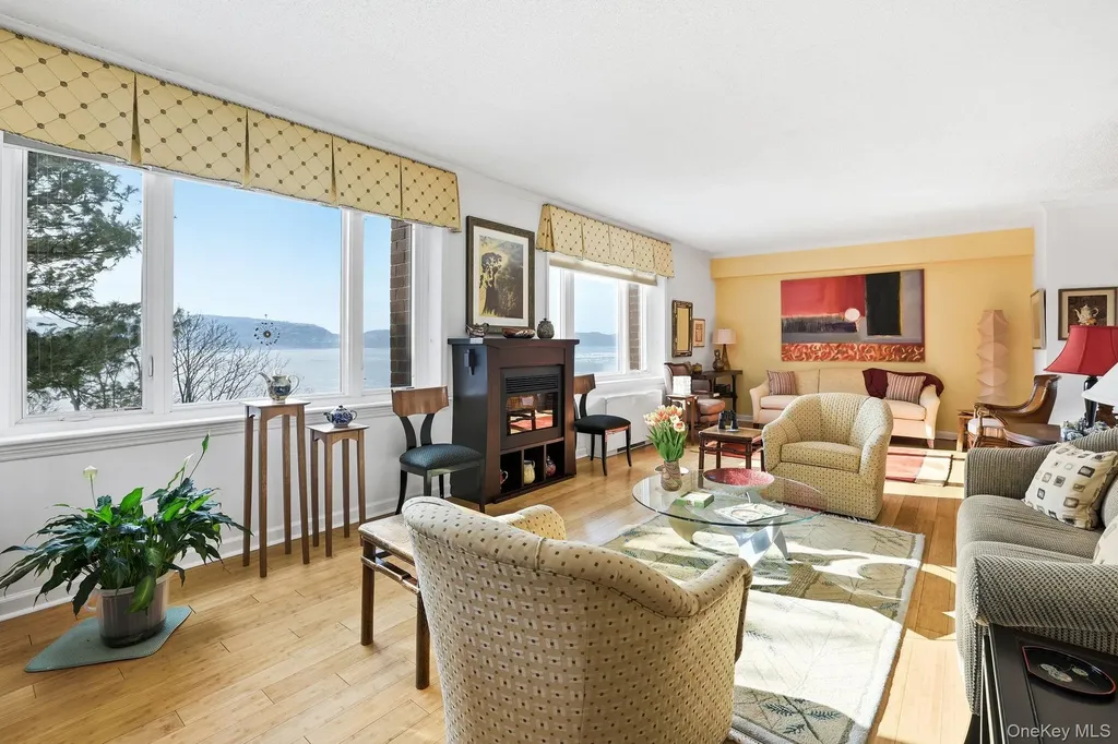 16 Rockledge Avenue Ossining NY 10562