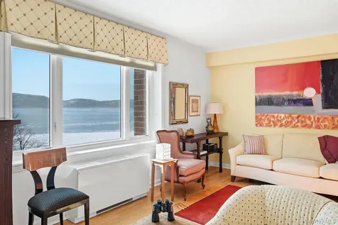 16 Rockledge Avenue Ossining NY 10562