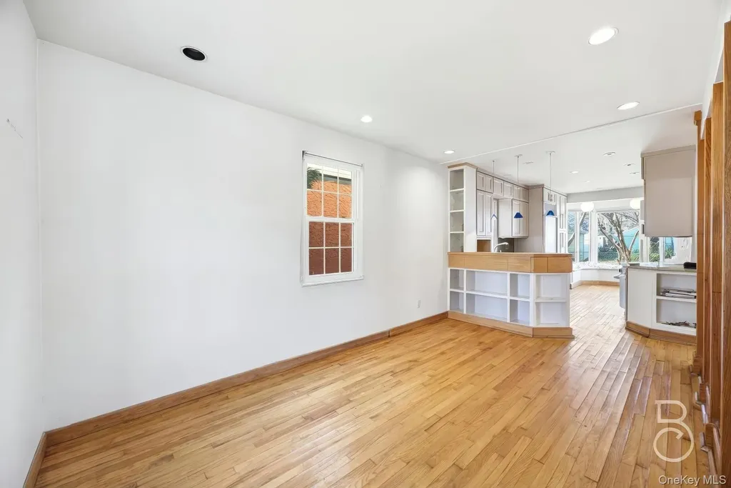 94-11 70th Avenue Forest Hills NY 11375