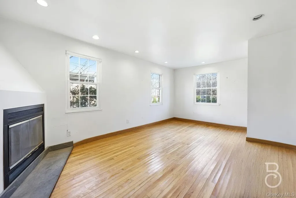 94-11 70th Avenue Forest Hills NY 11375