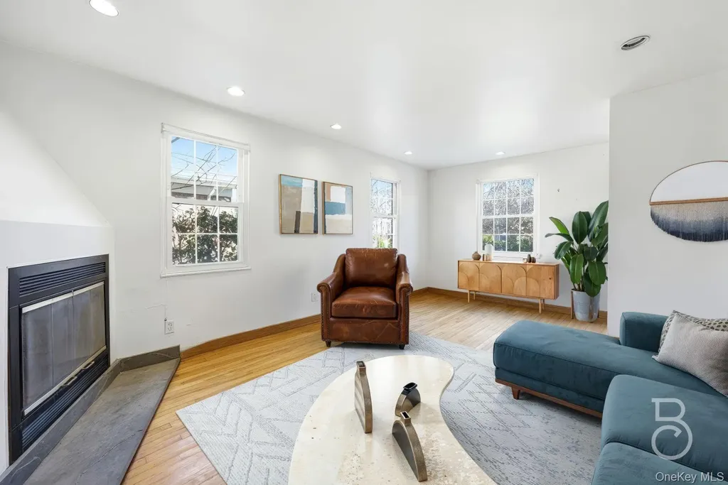 94-11 70th Avenue Forest Hills NY 11375