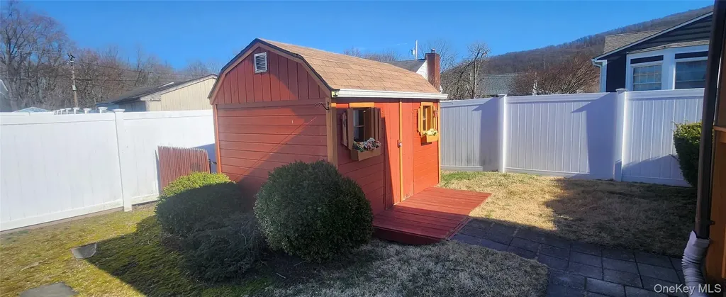 6 Bogardus Road Fishkill NY 12524