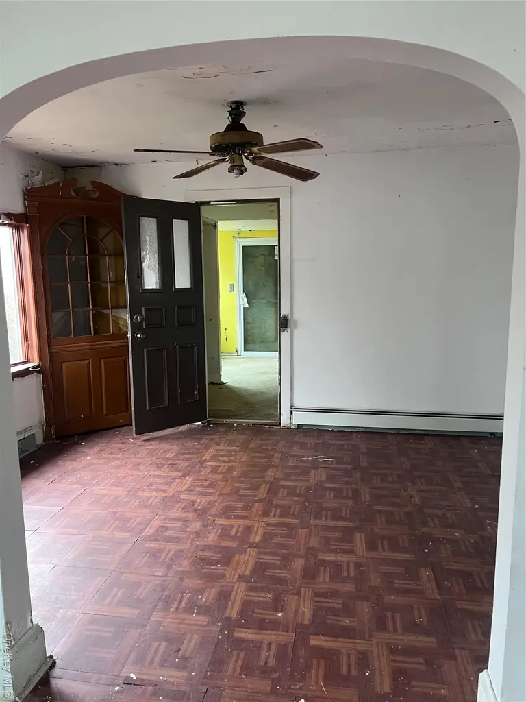 48 Pleasant Avenue Roosevelt NY 11575