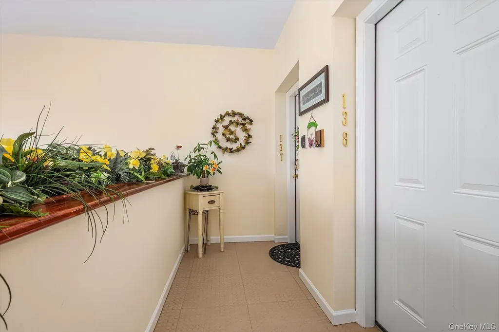137 Francesca Way Amityville NY 11701