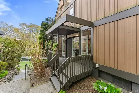 114 Ogden Avenue Dobbs Ferry NY 10522